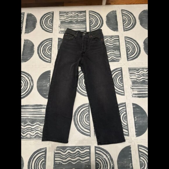 LEVIS Ribcage Straight Ankle Women’s Jeans in Black Rinse Size 25 - Picture 2 of 6